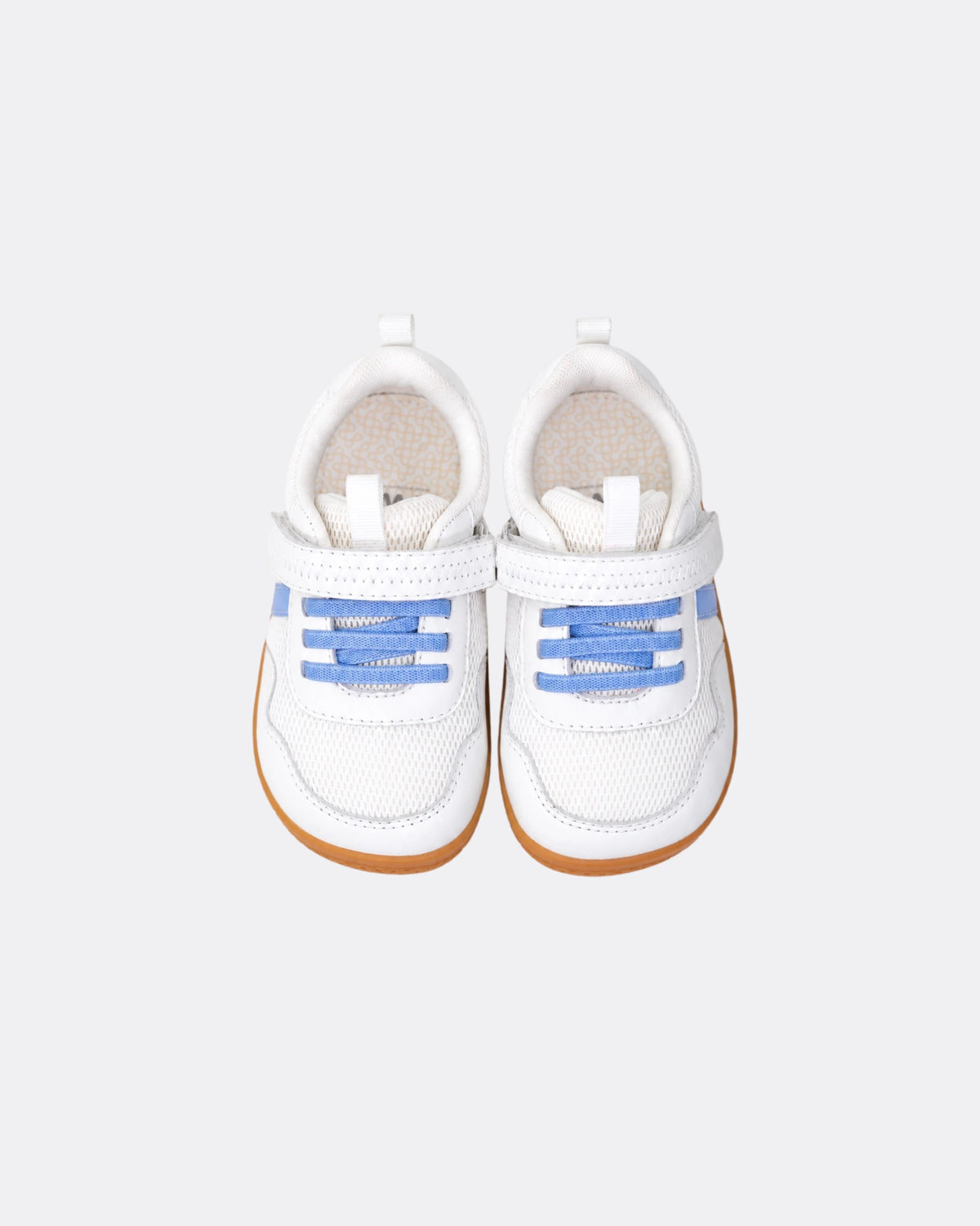 Zapatillas deportivas celeste barefoot para niños de Owa x Gestapromo