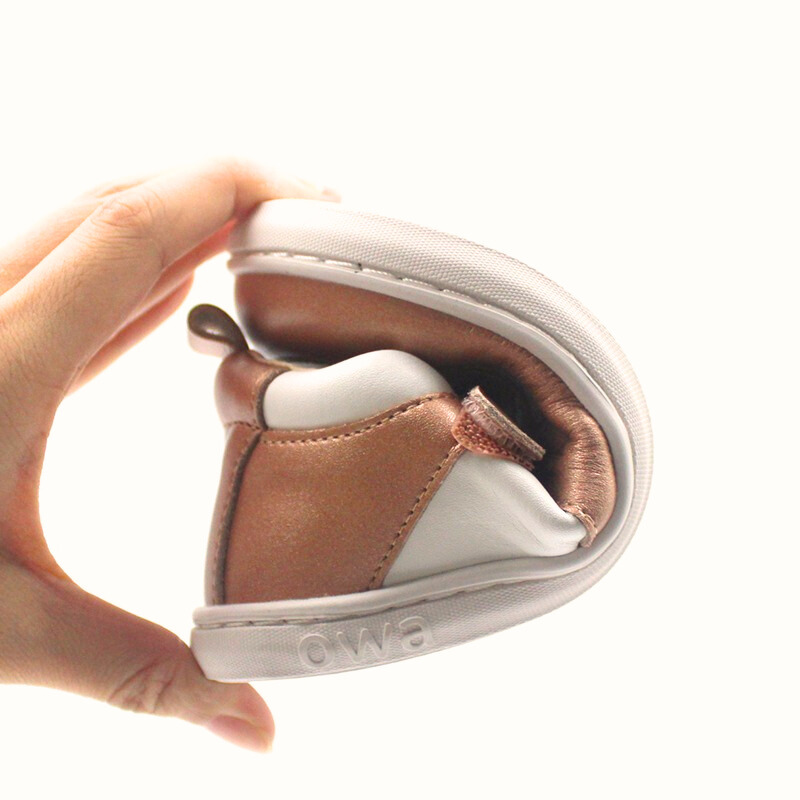 zapatilla owa chasqui gold pink flexible barefoot niños