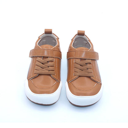 Zapatos barefoot Owa para niños, ergonómicos y respetuosos. Ideales para apoyar la salud y desarrollo de los pies. Peru